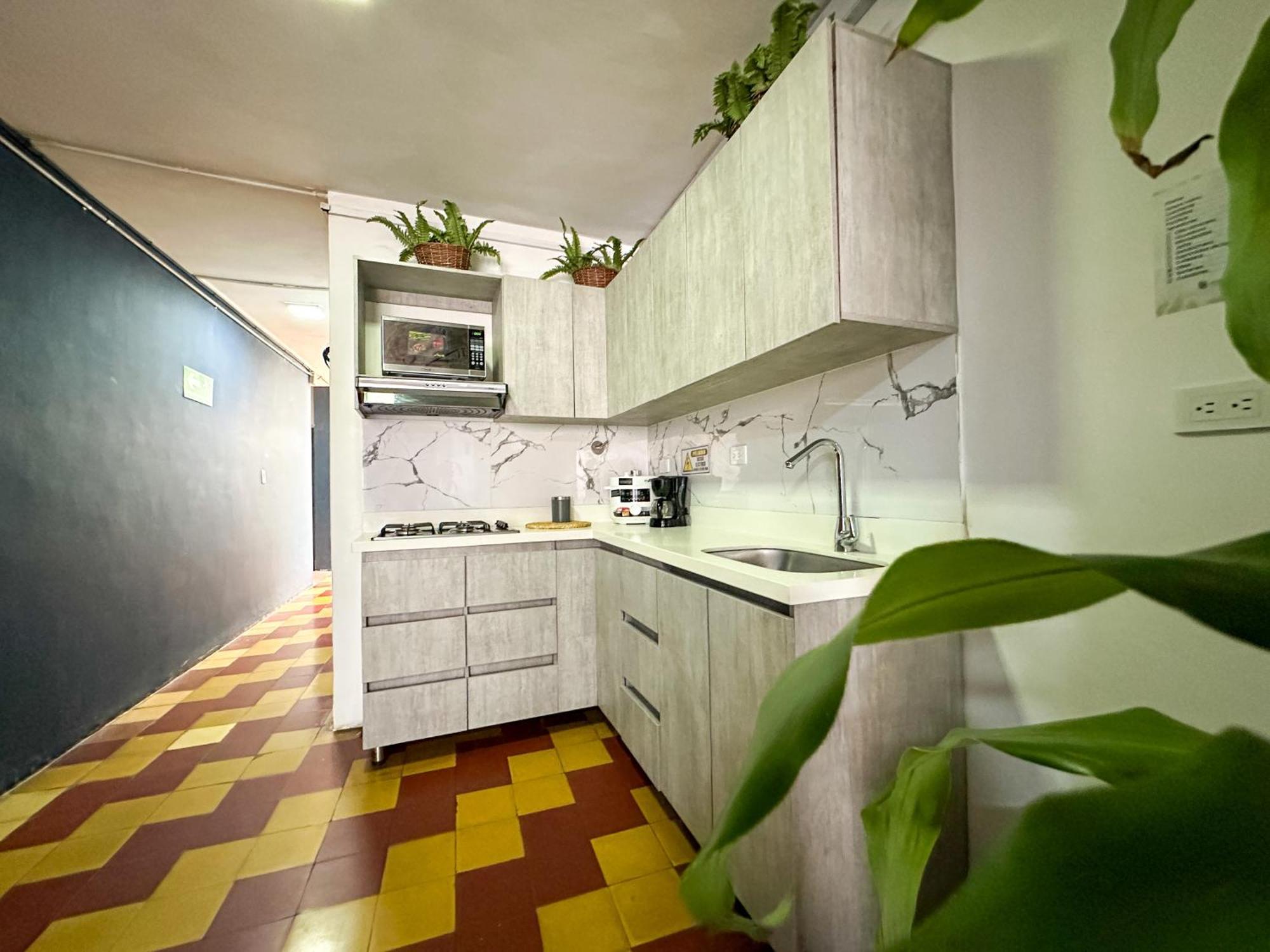 Casa Encanto, Apartamento - Habitaciones, Laureles-America Medellín Zewnętrze zdjęcie